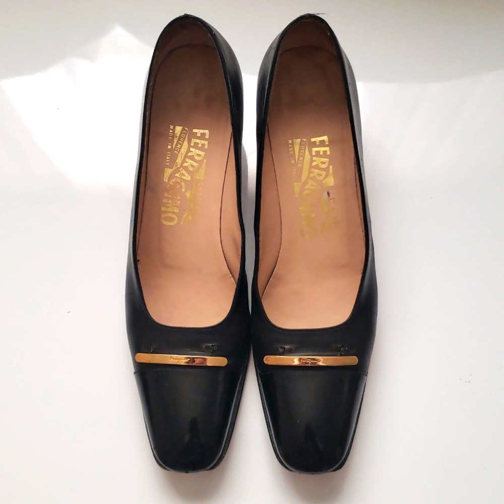 Salvatore Ferragamo Black Pumps with Gold Accent